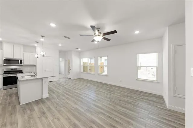 $239,970 | 198 Griffith Drive, Princeton, TX 75407