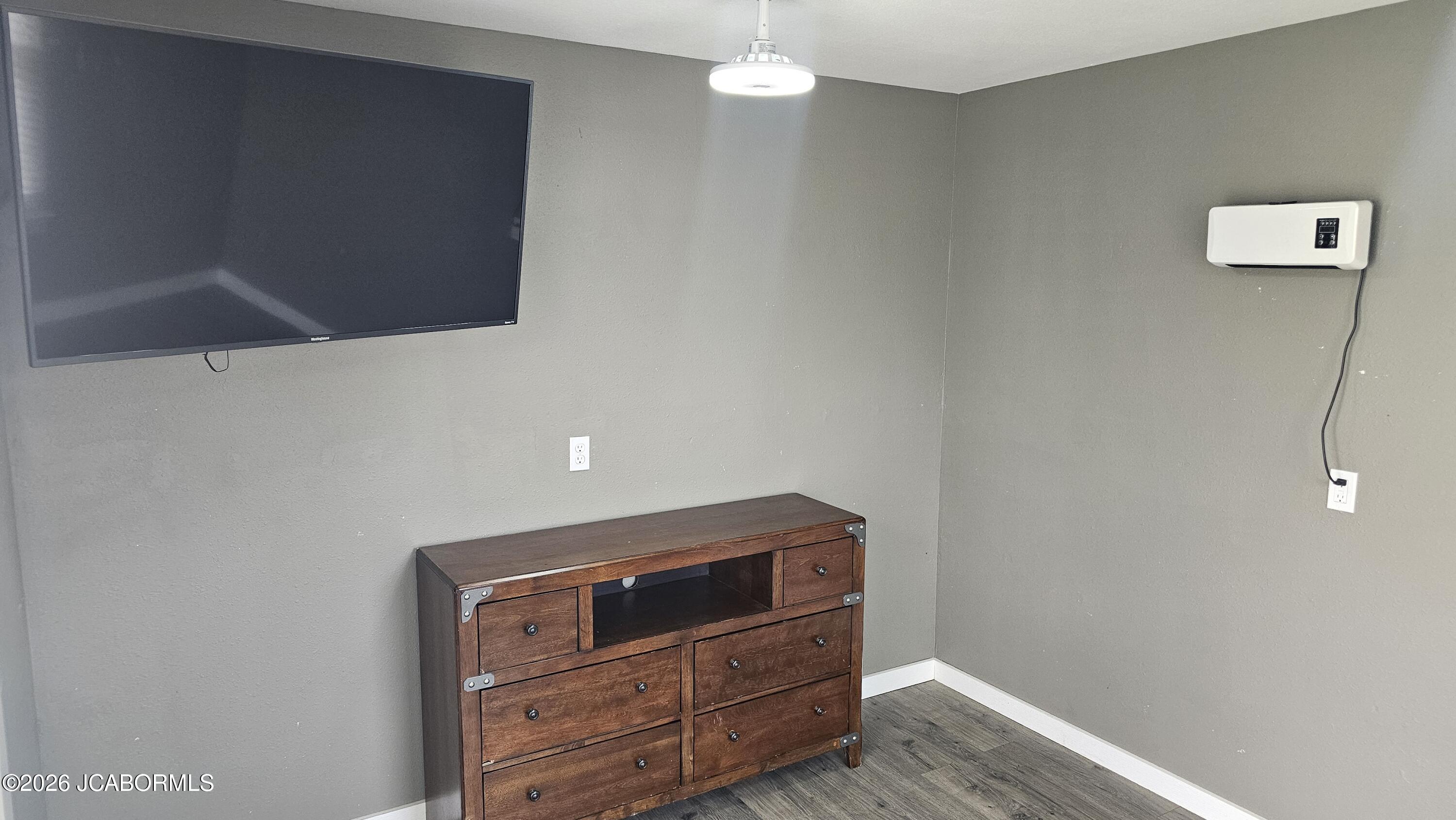 215 Carel Road Jefferson City, MO 65109 - Photo 25 of 48