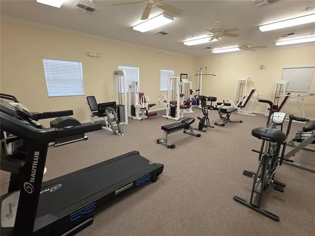 $207,900 | 8152 Southern Pines Drive, Brooksville, FL 34601