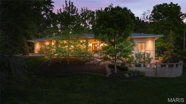 $1,600,000 | 15 Summerhill Lane, Town and Country, MO 63017