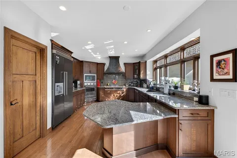 $1,600,000 | 15 Summerhill Lane, Town and Country, MO 63017