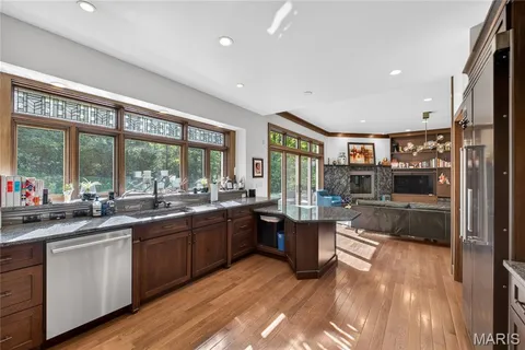 $1,600,000 | 15 Summerhill Lane, Town and Country, MO 63017