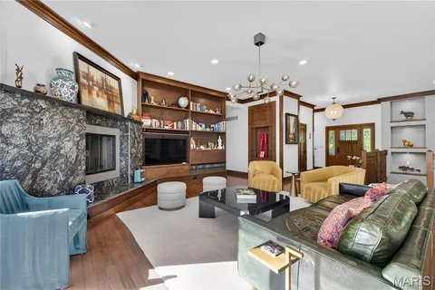 $1,600,000 | 15 Summerhill Lane, Town and Country, MO 63017