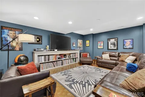$1,600,000 | 15 Summerhill Lane, Town and Country, MO 63017