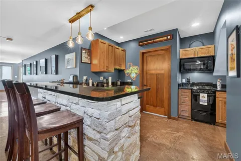 $1,600,000 | 15 Summerhill Lane, Town and Country, MO 63017