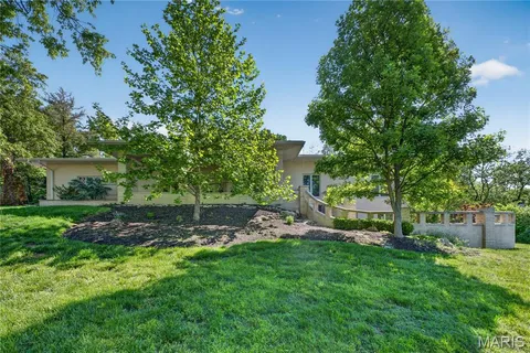 $1,600,000 | 15 Summerhill Lane, Town and Country, MO 63017