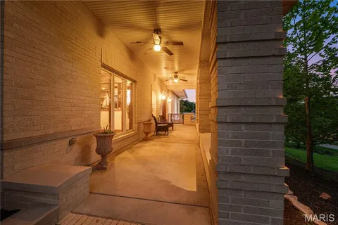 $1,600,000 | 15 Summerhill Lane, Town and Country, MO 63017