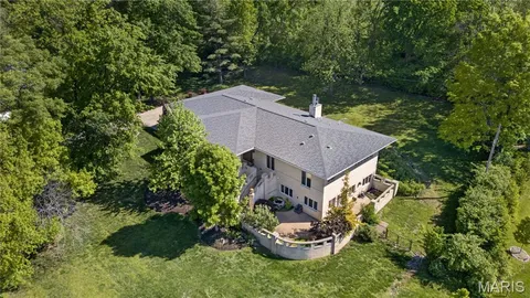 $1,600,000 | 15 Summerhill Lane, Town and Country, MO 63017
