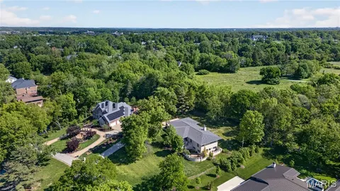 $1,600,000 | 15 Summerhill Lane, Town and Country, MO 63017