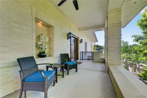 $1,600,000 | 15 Summerhill Lane, Town and Country, MO 63017