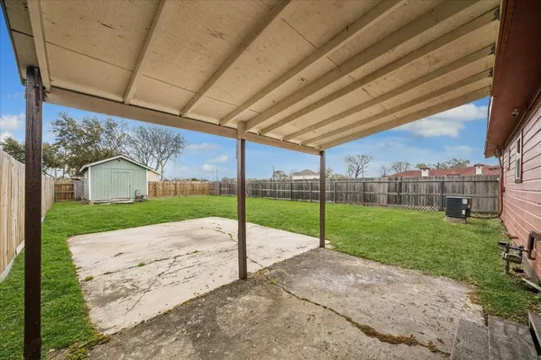 $1,725 | 609 Avenue M, South Houston, TX 77587