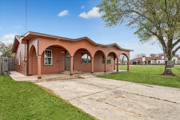 $1,725 | 609 Avenue M, South Houston, TX 77587