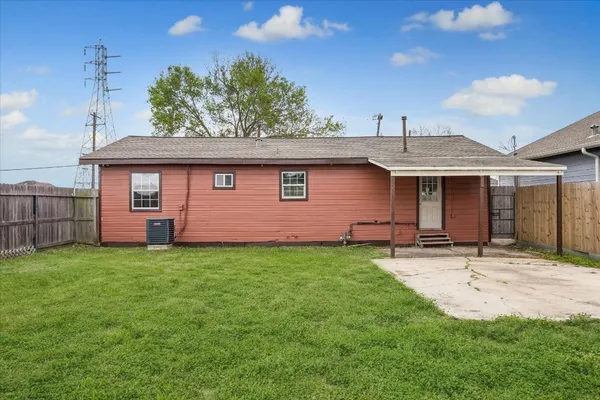 $1,725 | 609 Avenue M, South Houston, TX 77587