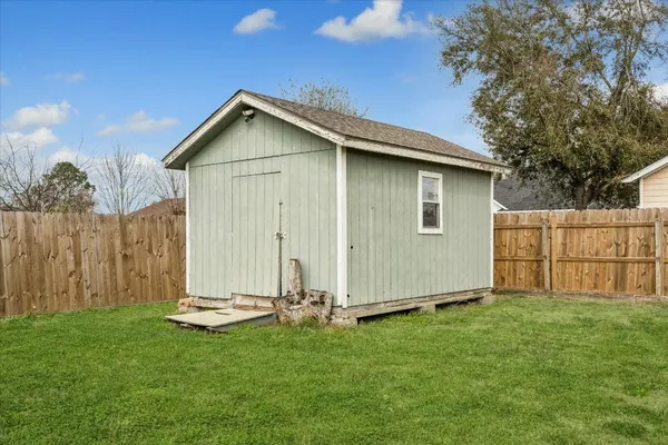 $1,725 | 609 Avenue M, South Houston, TX 77587