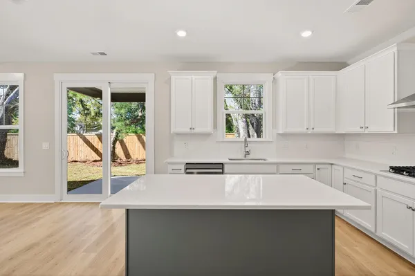 $489,000 | 220 Creek Pointe Drive, Moncks Corner, SC 29461