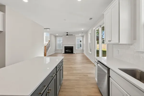 $489,000 | 220 Creek Pointe Drive, Moncks Corner, SC 29461