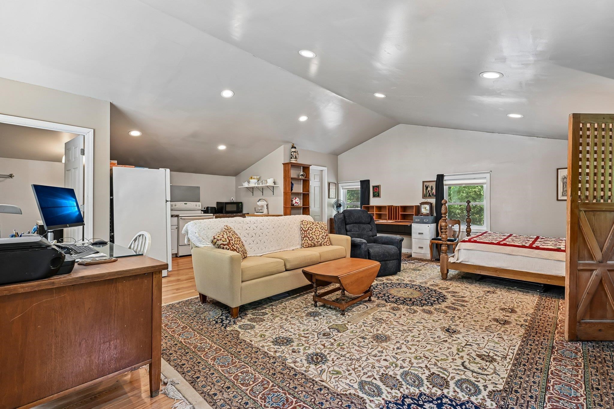 76 Holts Point Road Hampstead, NH 03841 - Photo 32 of 56