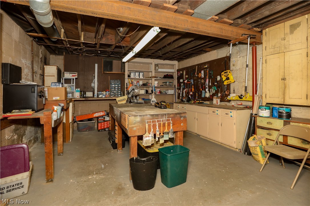 1104 North Howard Street Akron, OH 44310 - Photo 35 of 45