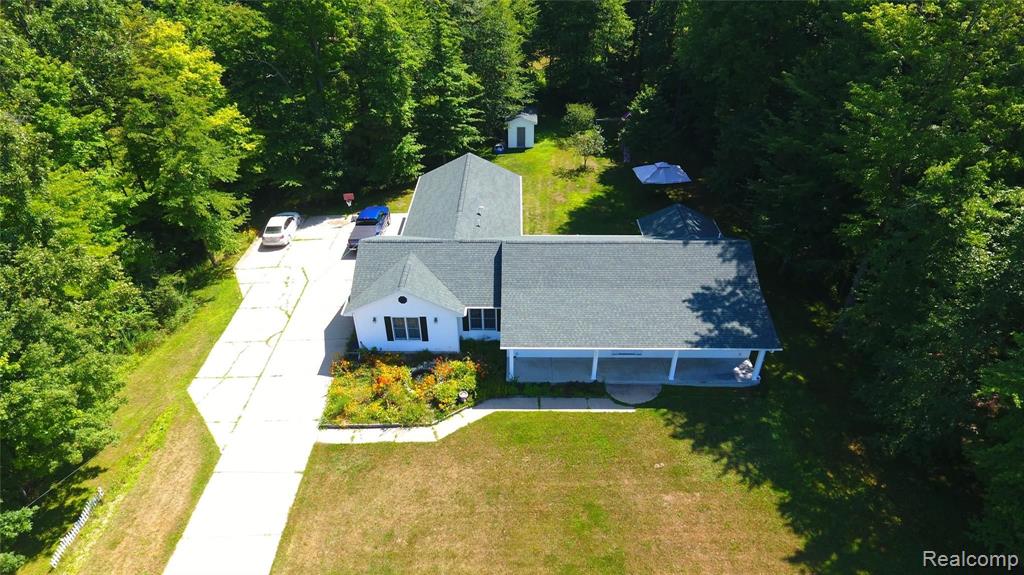9901 Marshall Road Birch Run, MI 48415 - Photo 30 of 35