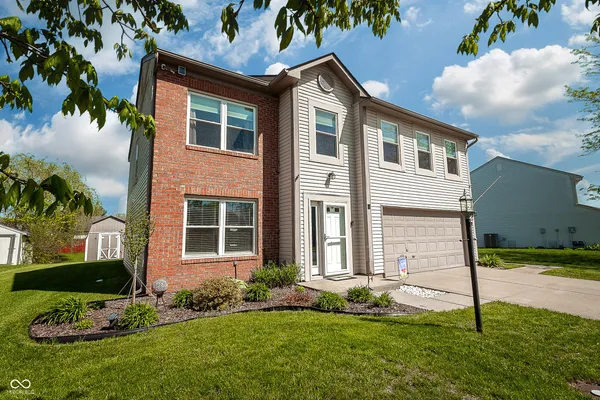 $320,000 | 273 Brixton Woods W Drive, Pittsboro, IN 46167