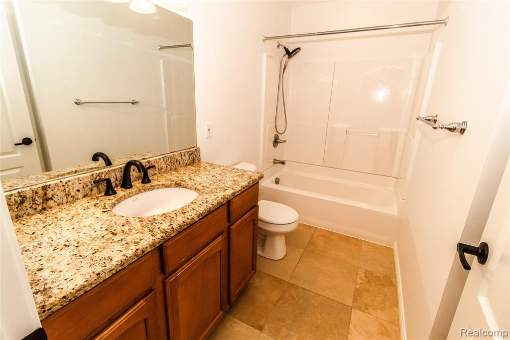 1138 Baldwin Road Lapeer, MI 48446 - Photo 15 of 49