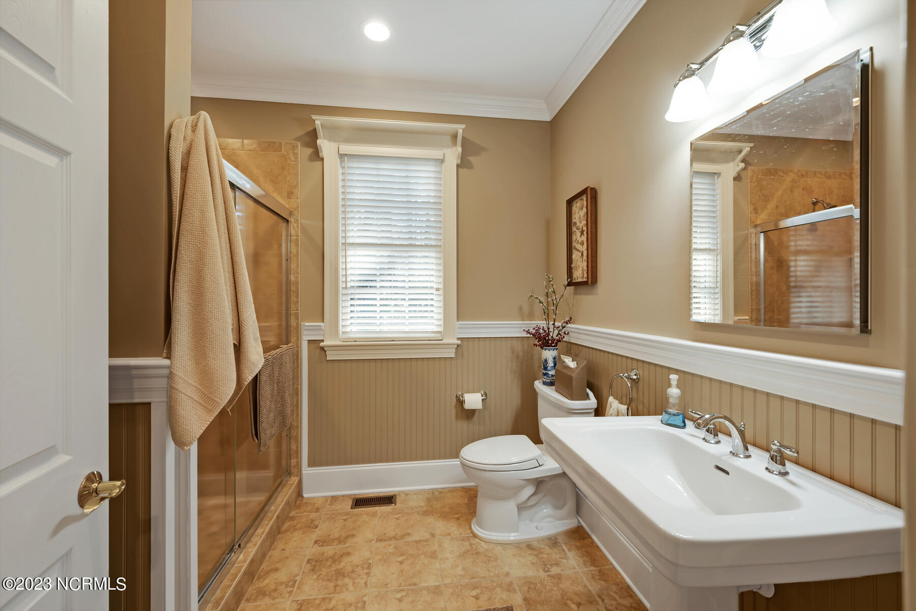 207 Rappahannock Drive Chocowinity, NC 27817 - Photo 38 of 61 207 Rappahannock-00031