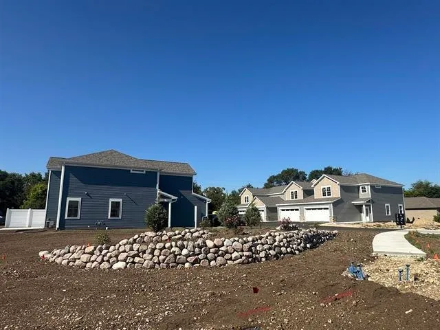 $309,900 | 3154 Bartells, Beloit, WI 53511