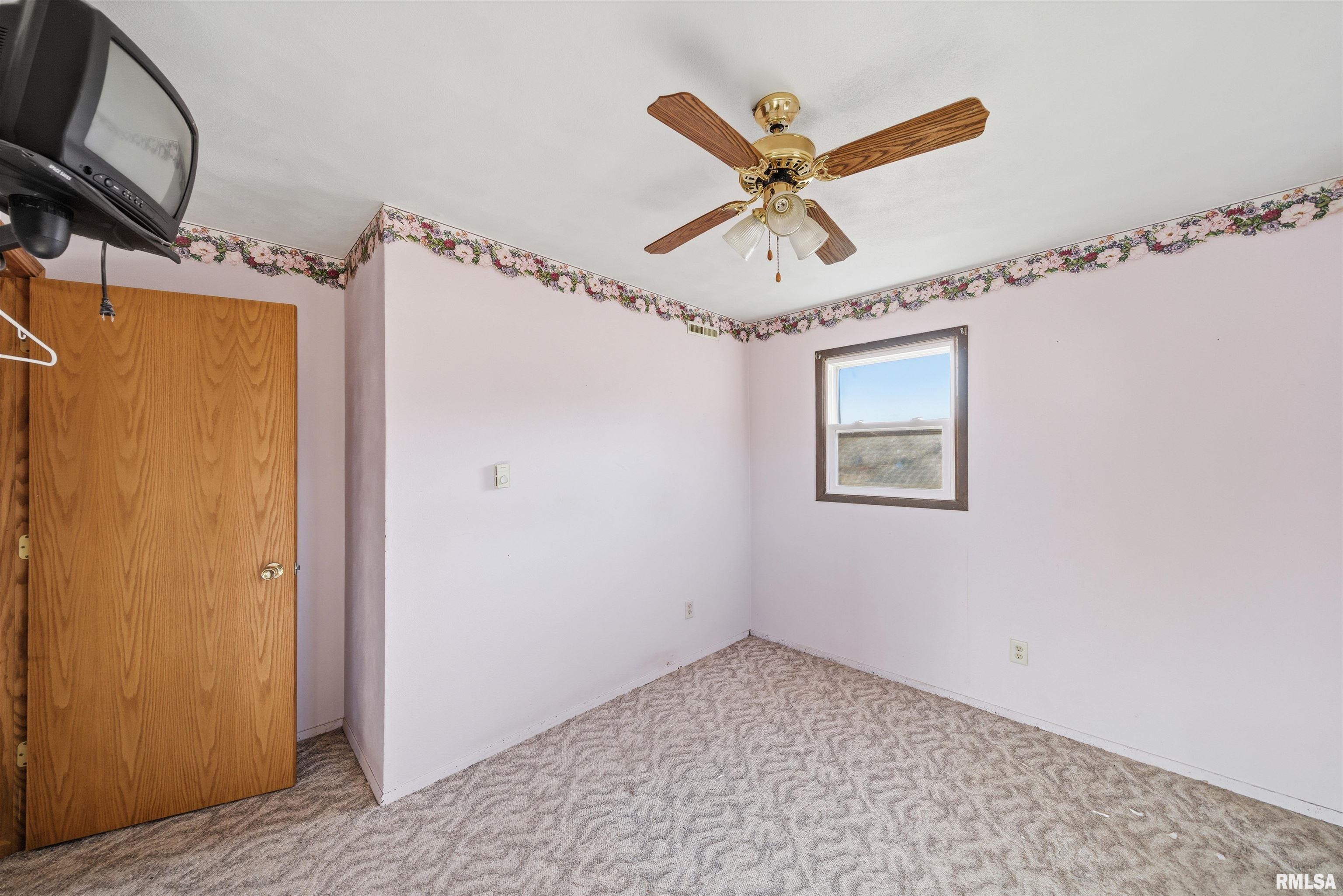 3833 Norwood Road Manito, IL 61546 - Photo 16 of 21