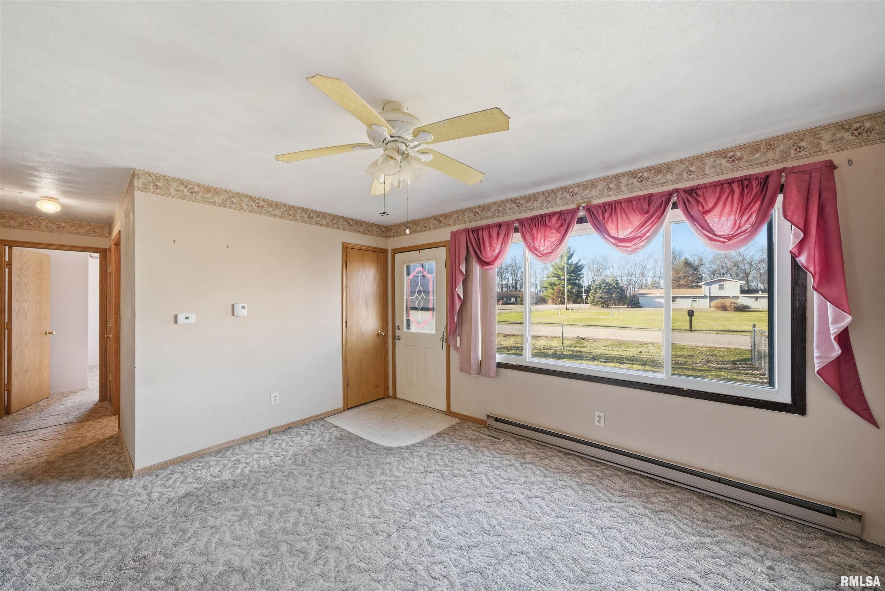 3833 Norwood Road Manito, IL 61546 - Photo 4 of 21