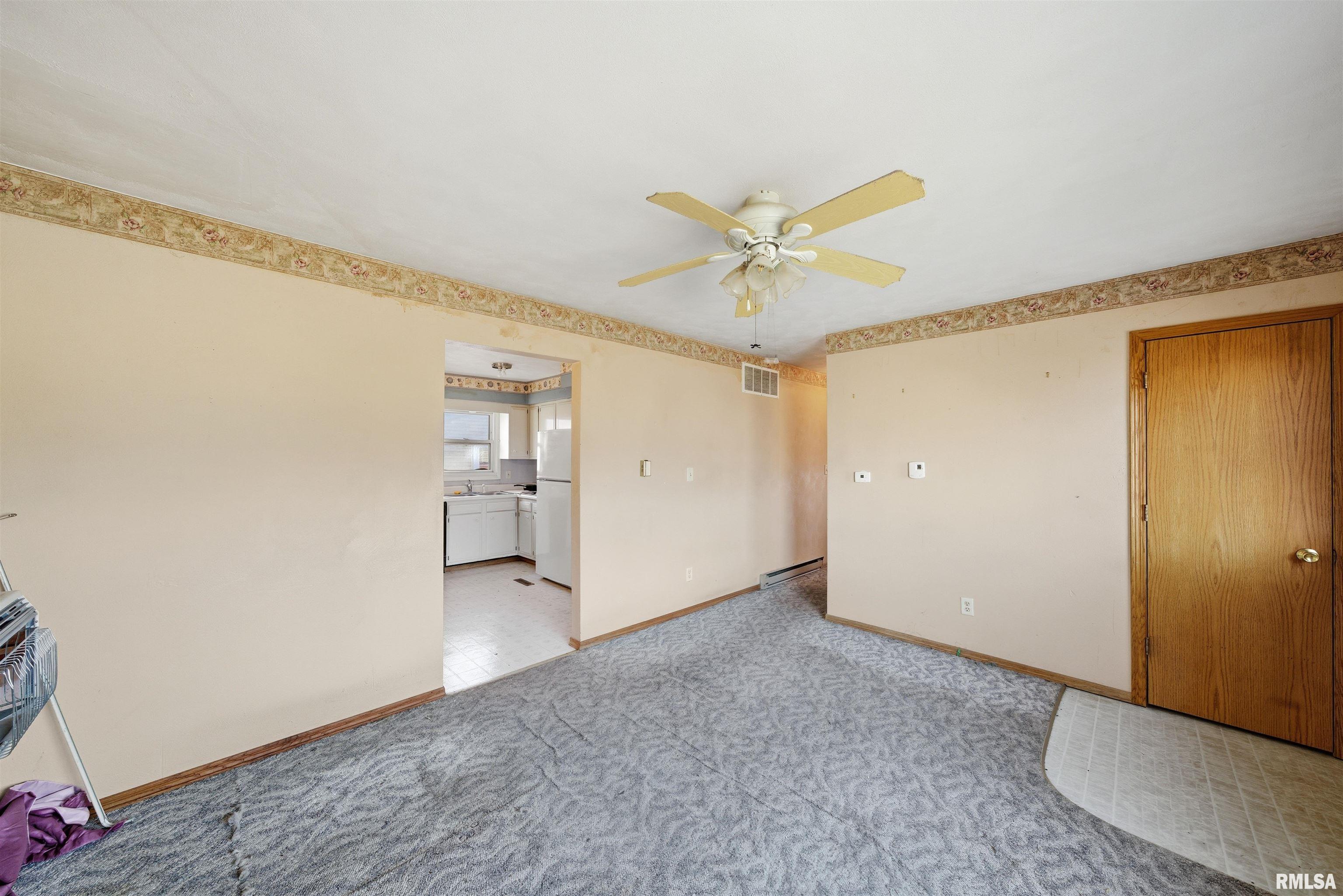 3833 Norwood Road Manito, IL 61546 - Photo 7 of 21