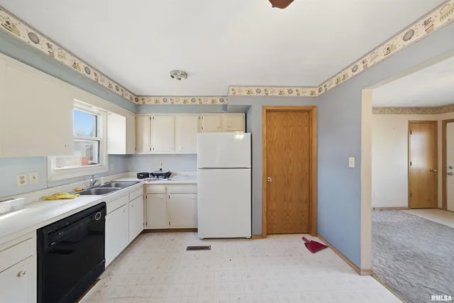 $79,900 | 3833 Norwood Road, Manito, IL 61546