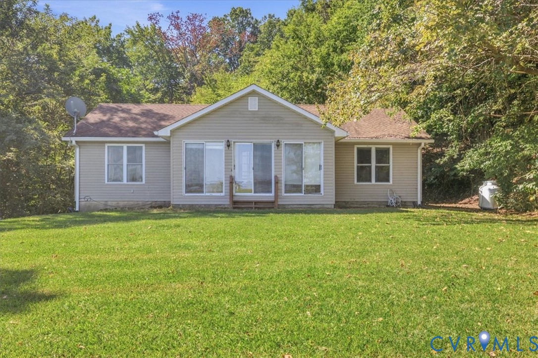 1563 Sunken Meadow Road Spring Grove, VA 23881 - Photo 5 of 46 Gallery Image 5
