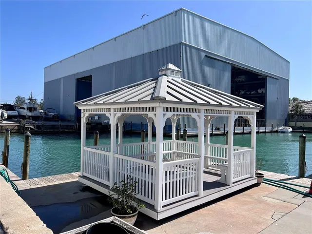 $32,000 | 100 Circuit Road, Unit S9, Nokomis, FL 34275