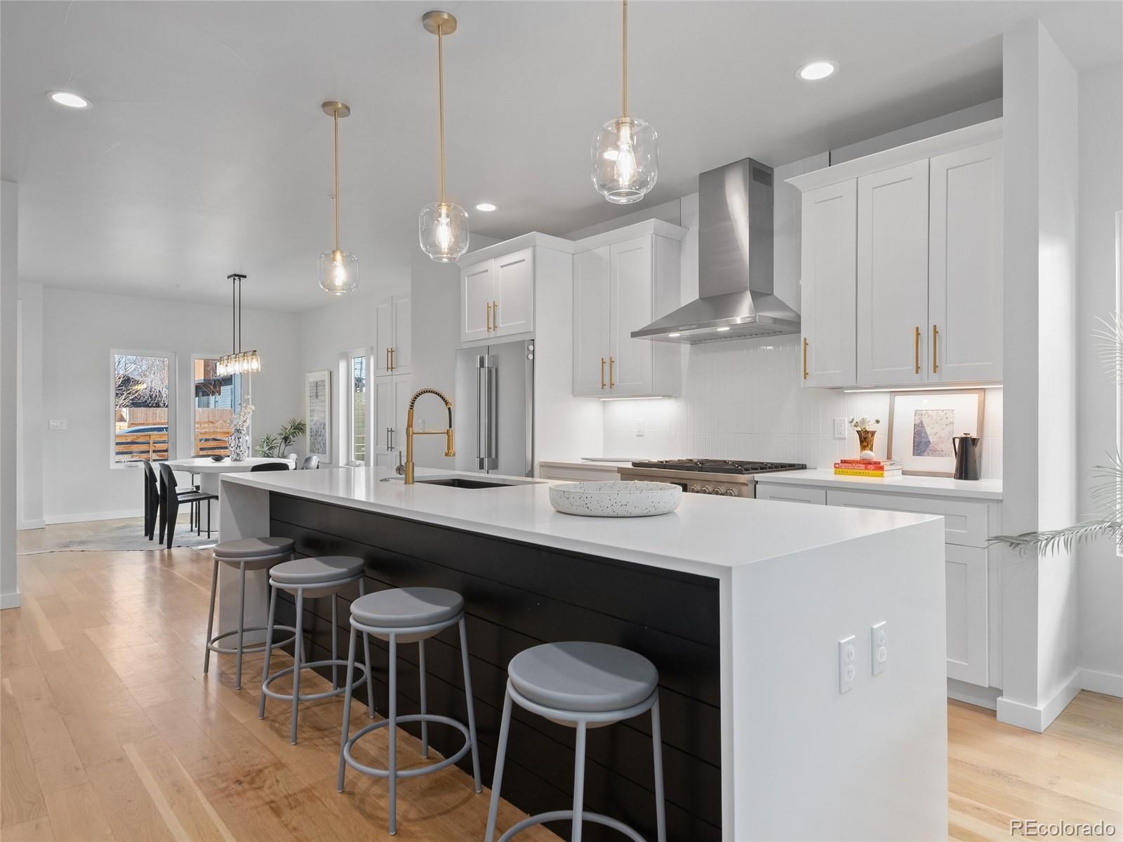 2428 Ames Street Edgewater, CO 80214 - Photo 10 of 49