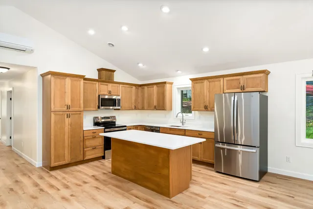 $619,900 | 1804 Rice Lake Road, Duluth, MN 55811