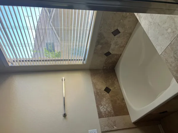 $1,995 | 10335 West Robin Lane, Peoria, AZ 85383