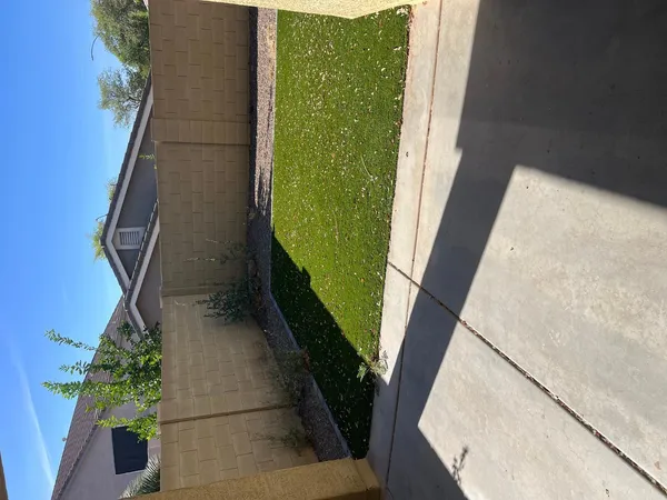 $1,995 | 10335 West Robin Lane, Peoria, AZ 85383