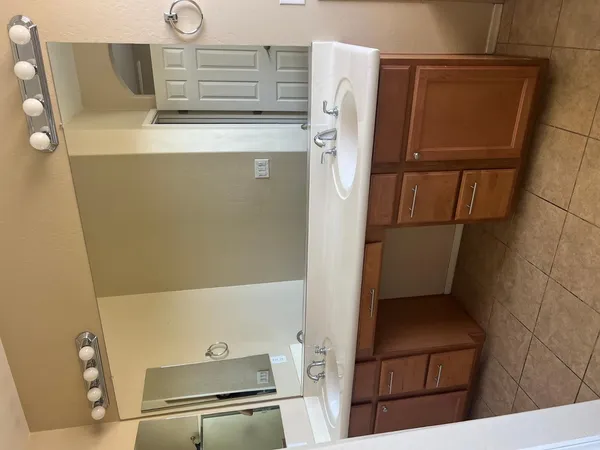 $1,995 | 10335 West Robin Lane, Peoria, AZ 85383