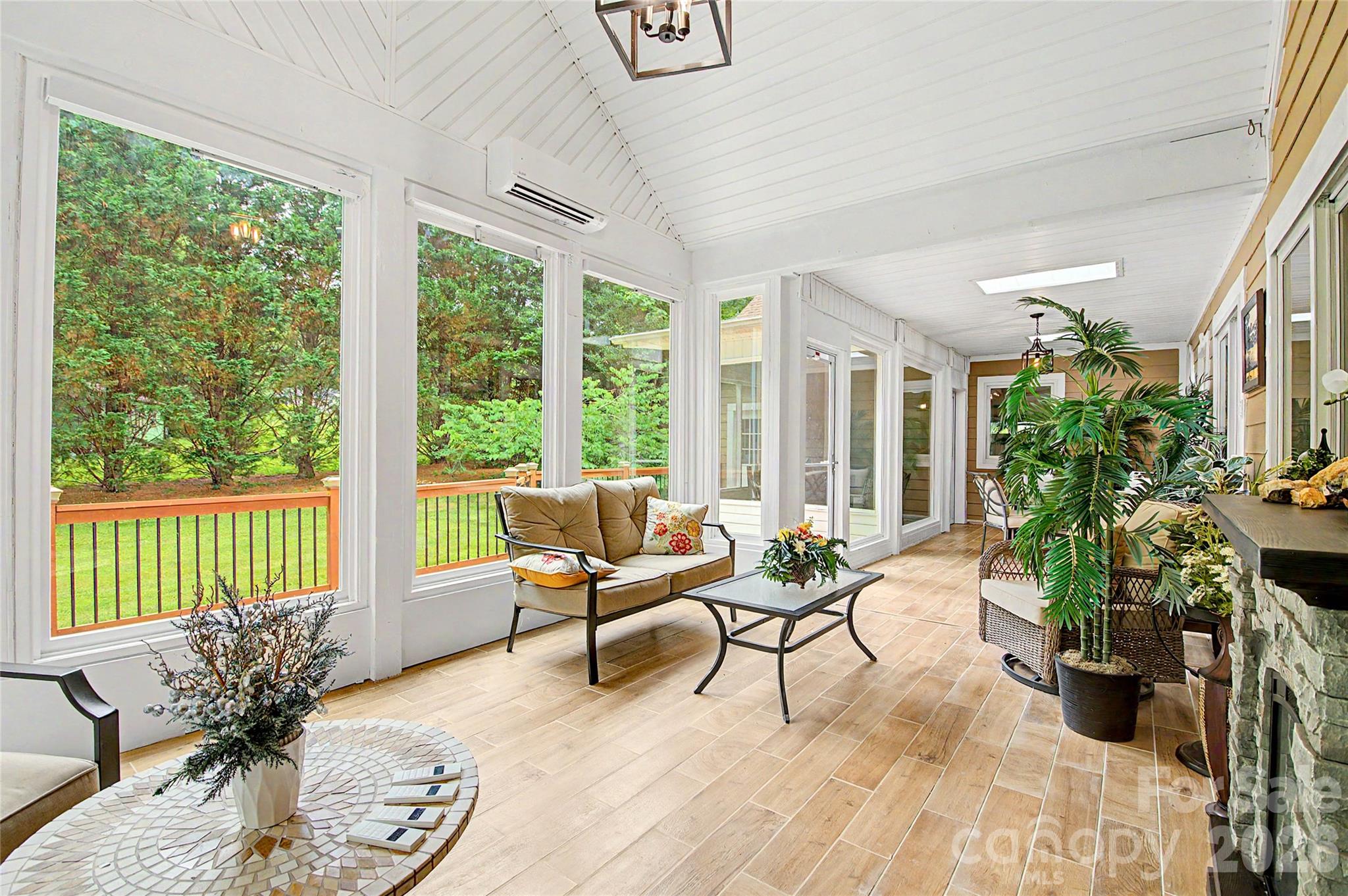 312 Benjamin Way Hendersonville, NC 28792 - Photo 23 of 47