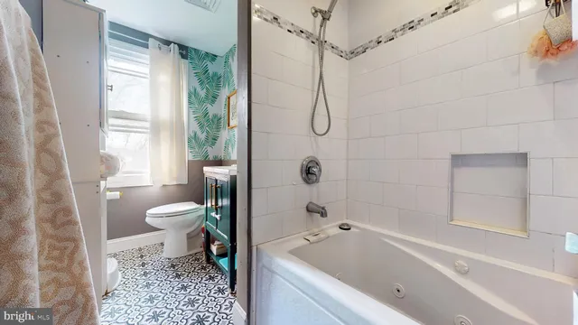 $2,999 | 204 Haddon Avenue, Collingswood, NJ 08108