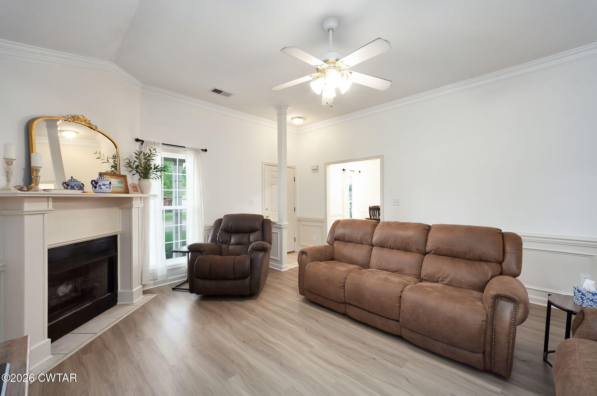 80 Rooker Drive Jackson, TN 38305 - Photo 3 of 30 a living room with furniture and a fireplace