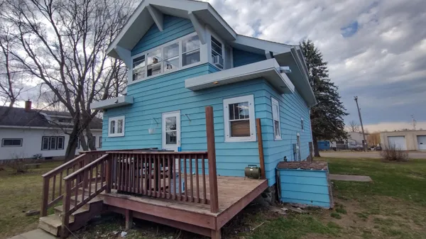 $215,000 | 132 Lulu Avenue East, Almena, WI 54805