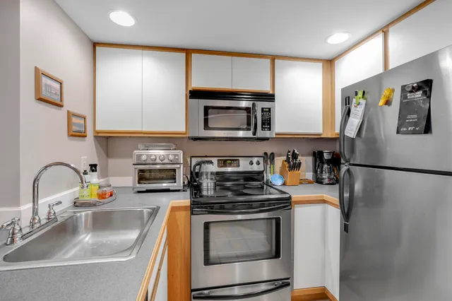 $349,500 | 30 Cherry Lane, Unit 59, Bethel, ME 04217