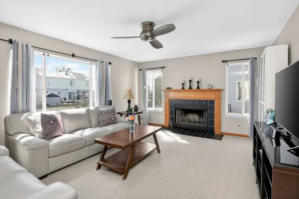 $405,000 | 2710 Telluride Court, Plainfield, IL 60586