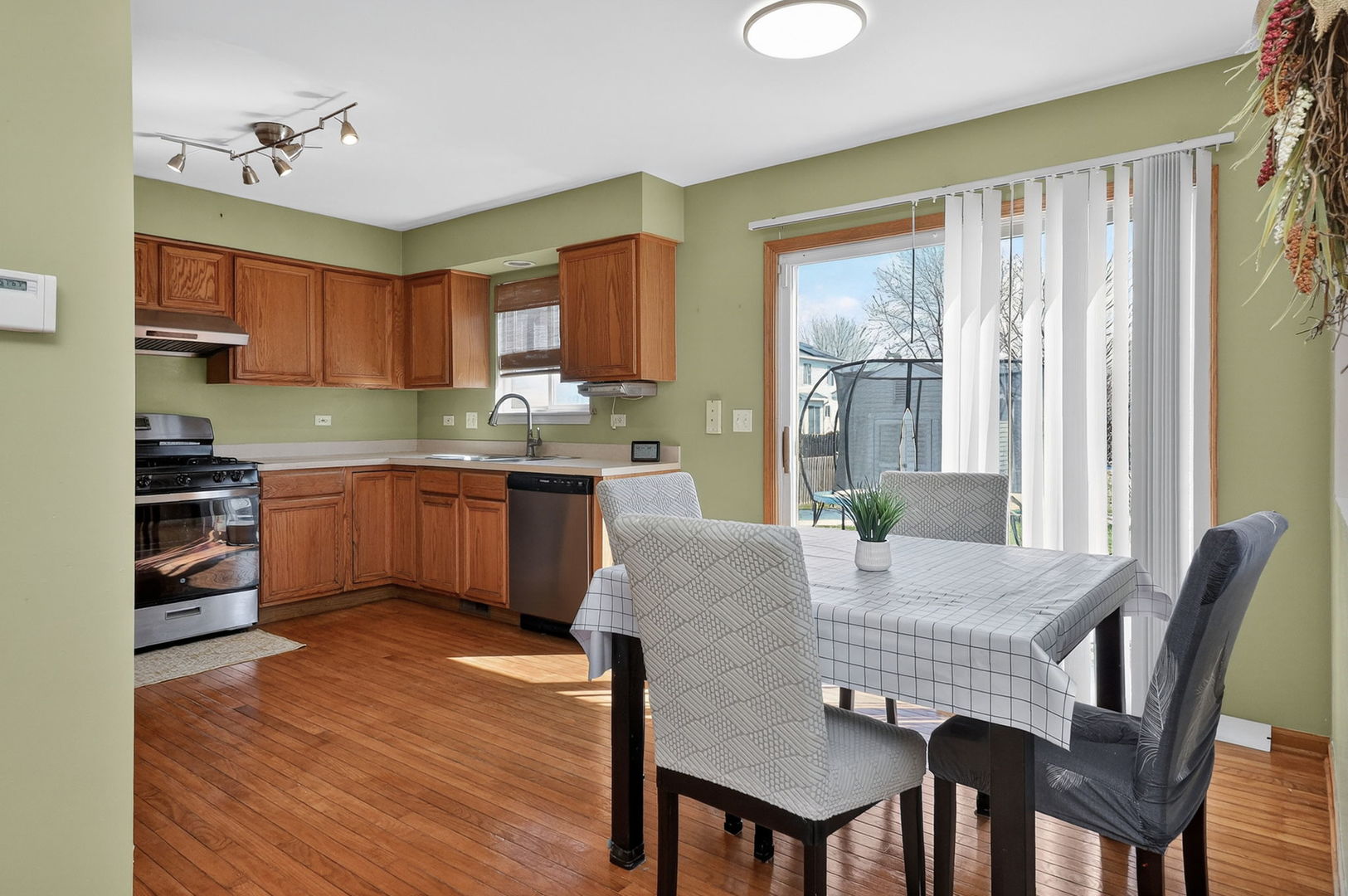 2710 Telluride Court Plainfield, IL 60586 - Photo 10 of 27