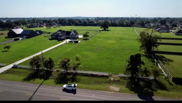 $279,997 | 17 Rivet Boulevard, Westwego, LA 70094