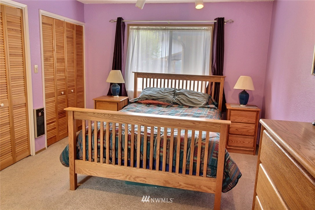 15812 Southeast 143rd Street Renton, WA 98059 - Photo 12 of 31 Gallery Image 12