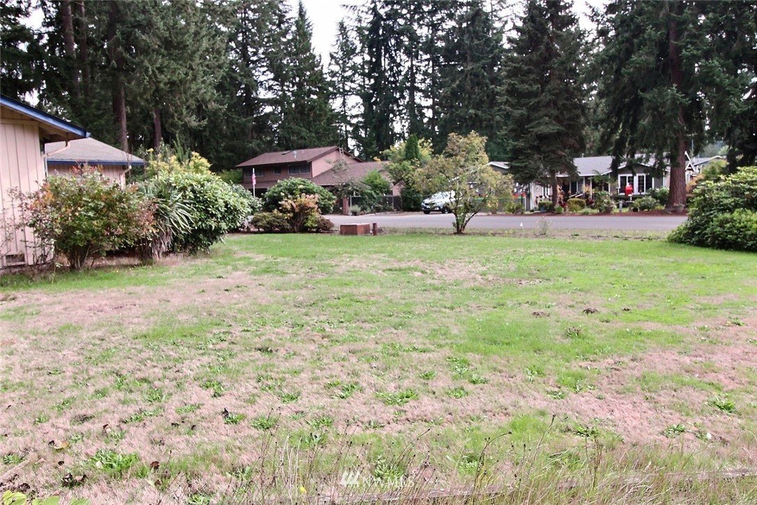 15812 Southeast 143rd Street Renton, WA 98059 - Photo 28 of 31 Gallery Image 28