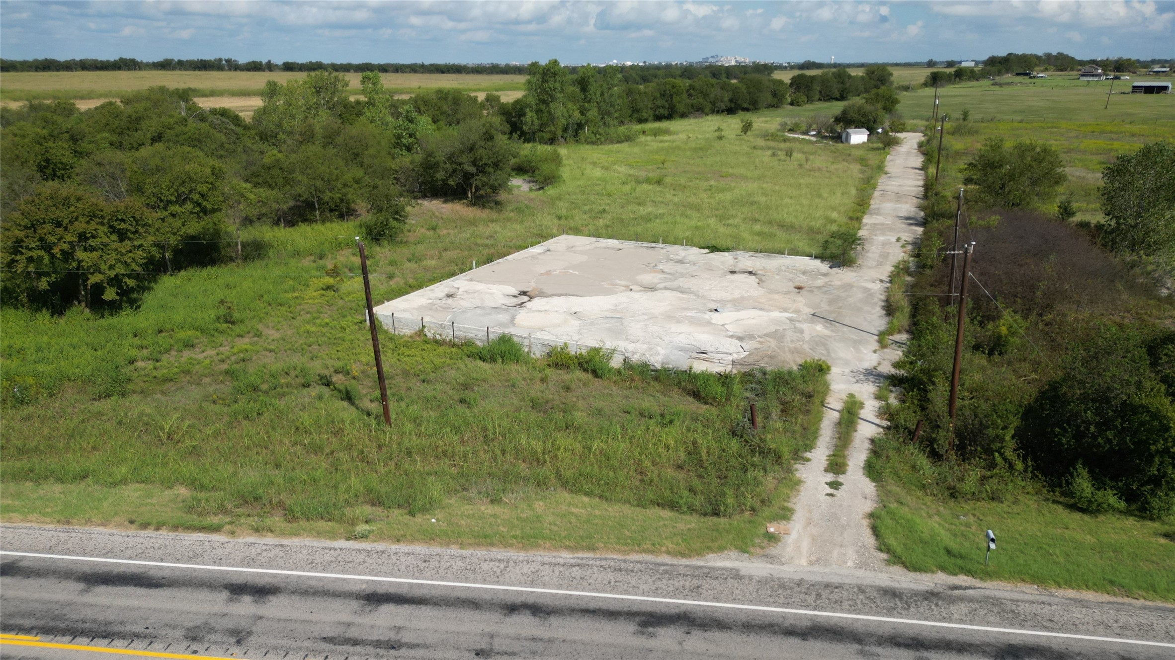 1012 East Fm 93 Road Temple, TX 76502 - Photo 37 of 40