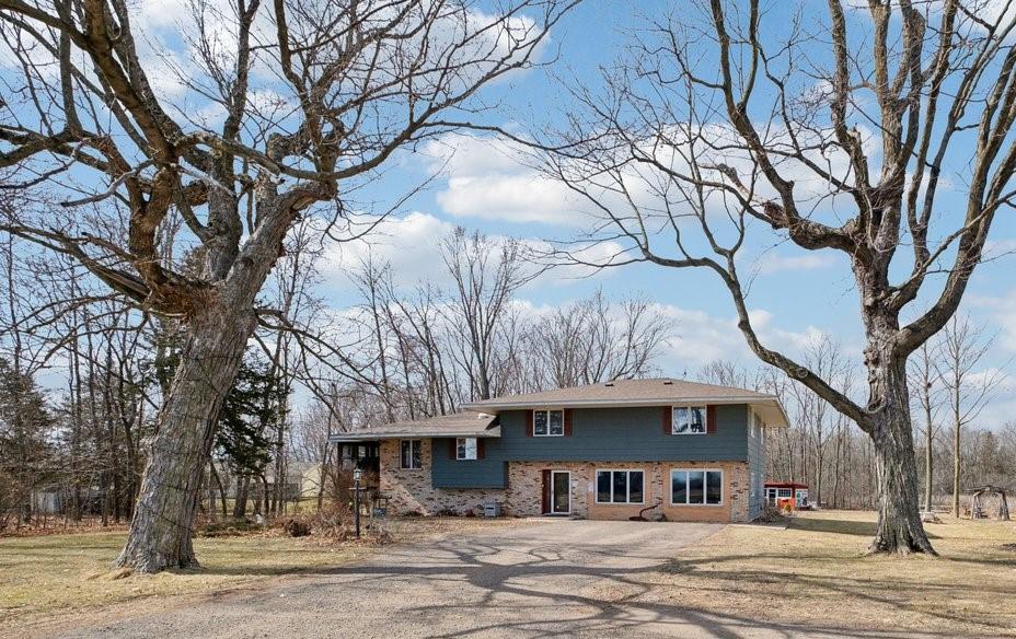 31660 North Lakes Trail Lindstrom, MN 55045 - Photo 1 of 1